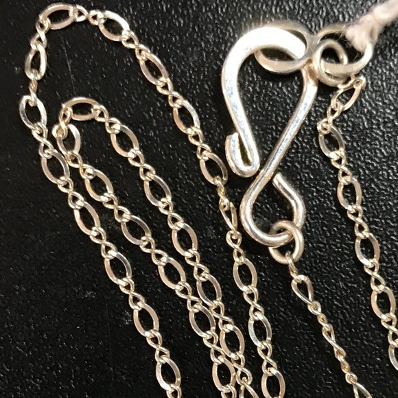 22" Sterling Silver Figure 8 Design Necklaces - Picture 9 of 9